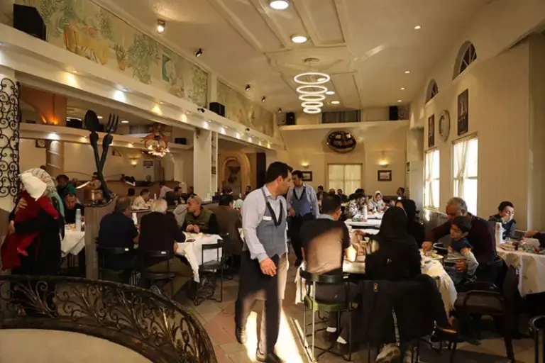 رستوران های محبوب زنجان از نگاه مردم | تجربه مشتریان